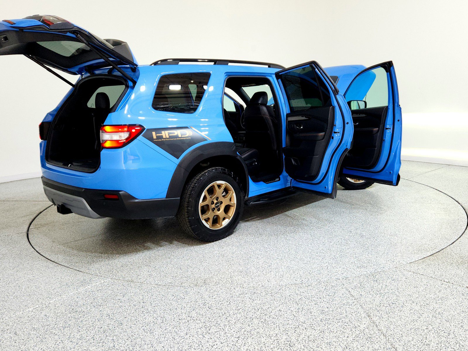 Used 2023 Honda Pilot TrailSport image 7