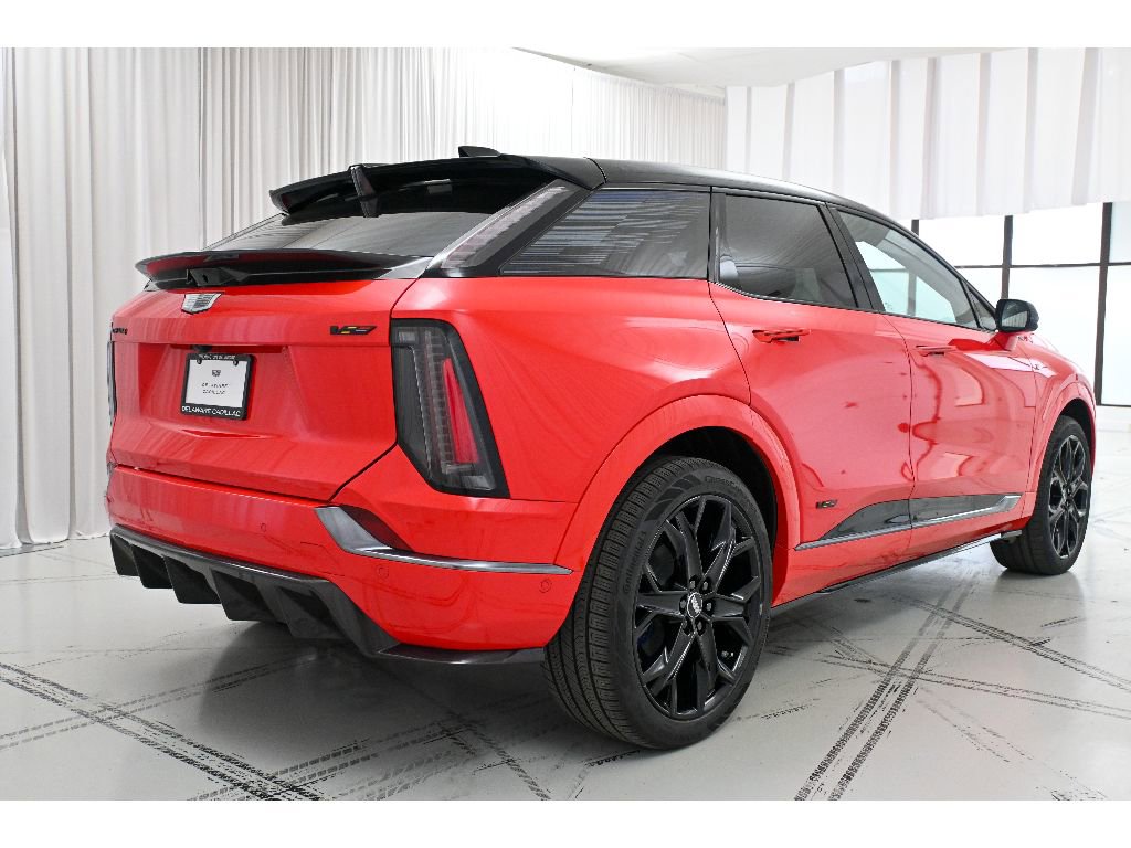 New 2026 Cadillac Optiq V w/ Carbon Fiber Package image 7