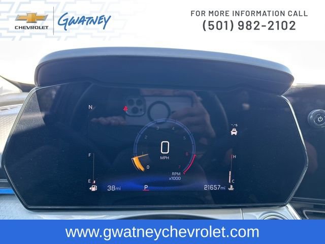 Used 2025 Chevrolet Trax LT w/ LT Convenience Package image 15