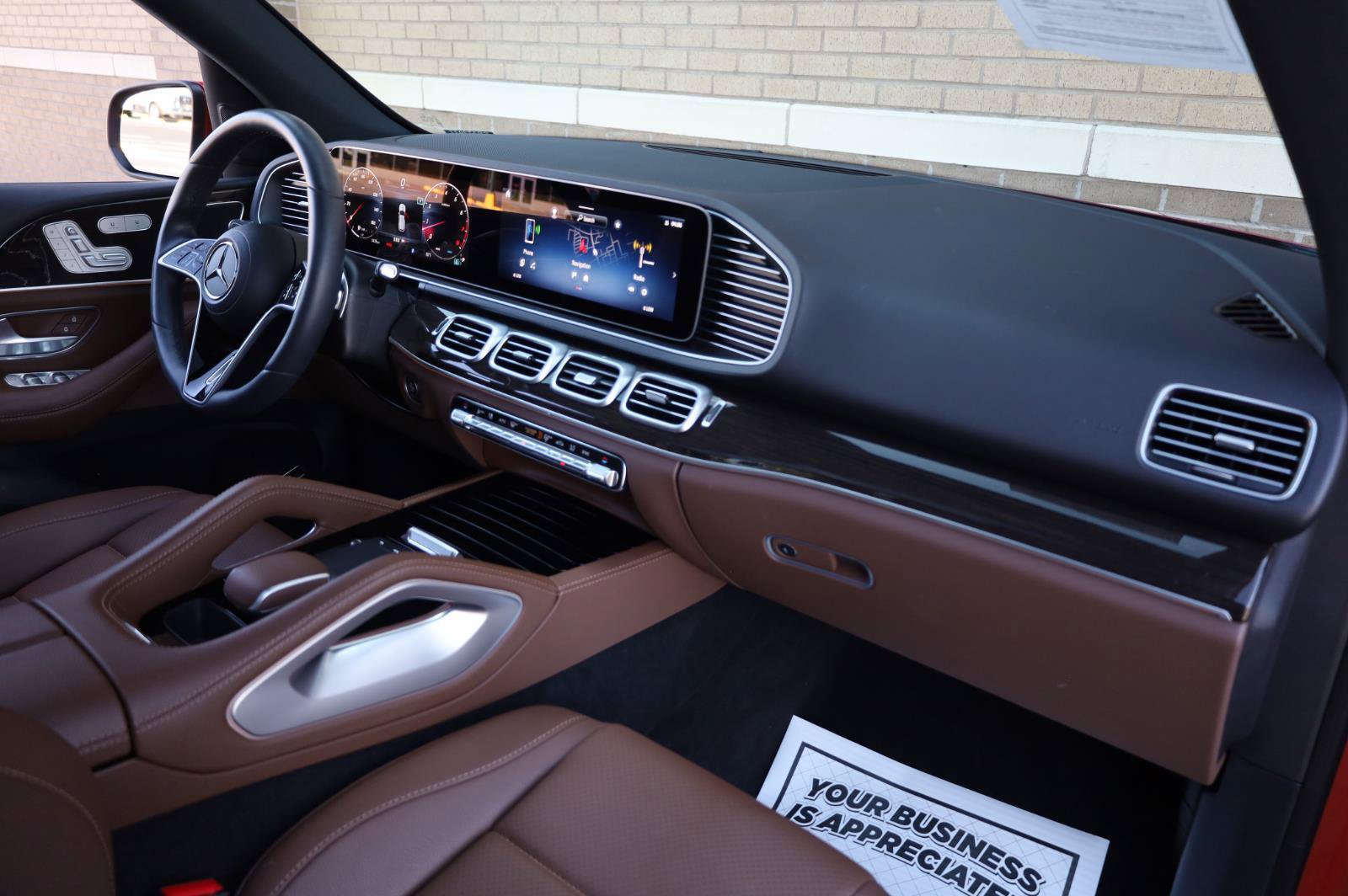 Used 2025 Mercedes-Benz GLE 350 4MATIC image 30