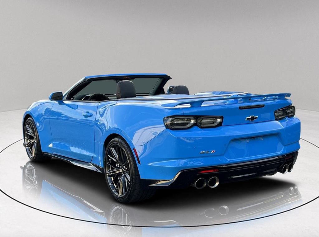 Used 2023 Chevrolet Camaro ZL1 RWD image 3