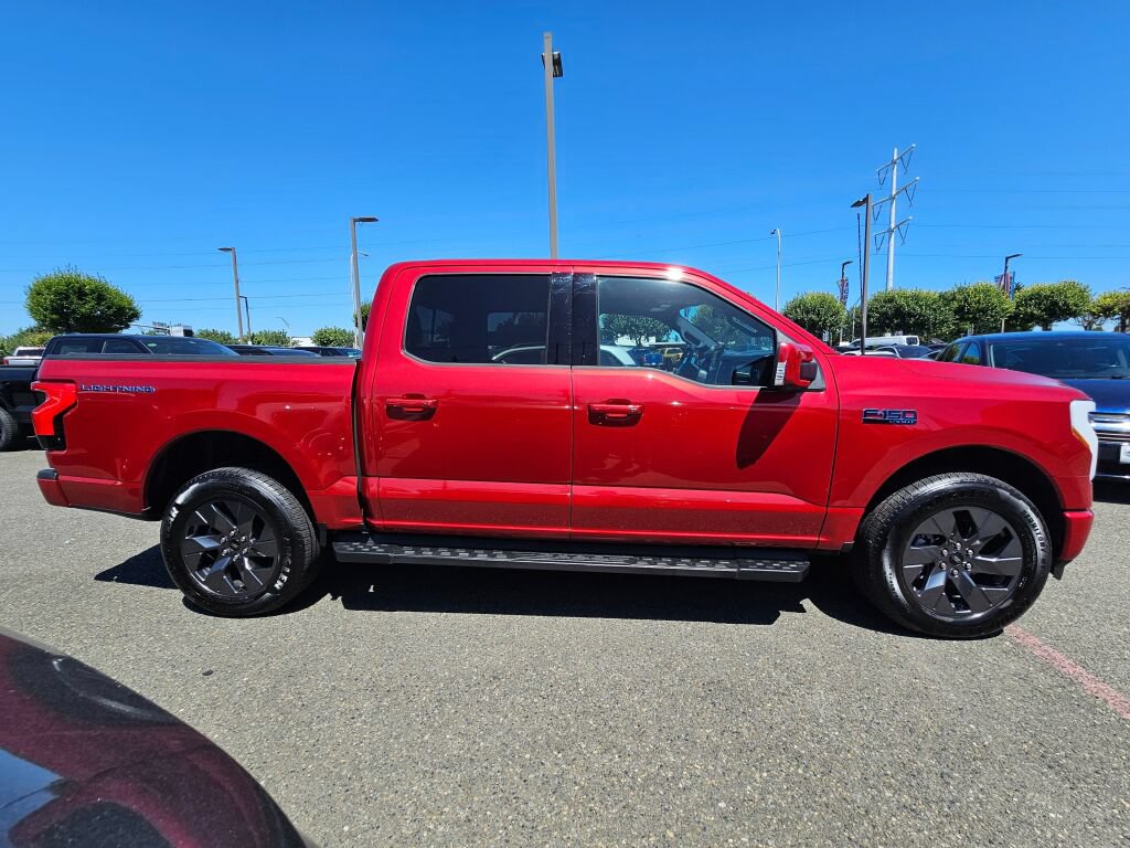 Certified 2025 Ford F150 Lightning Lariat AWD/4WD image 7