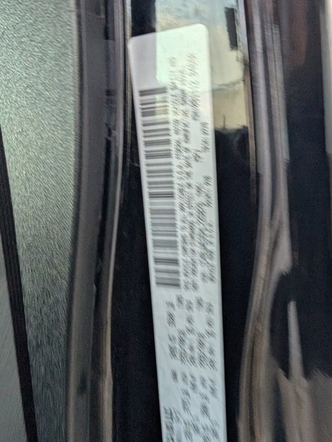 Used 2017 Jeep Wrangler Unlimited Sahara w/ Connectivity Group image 33