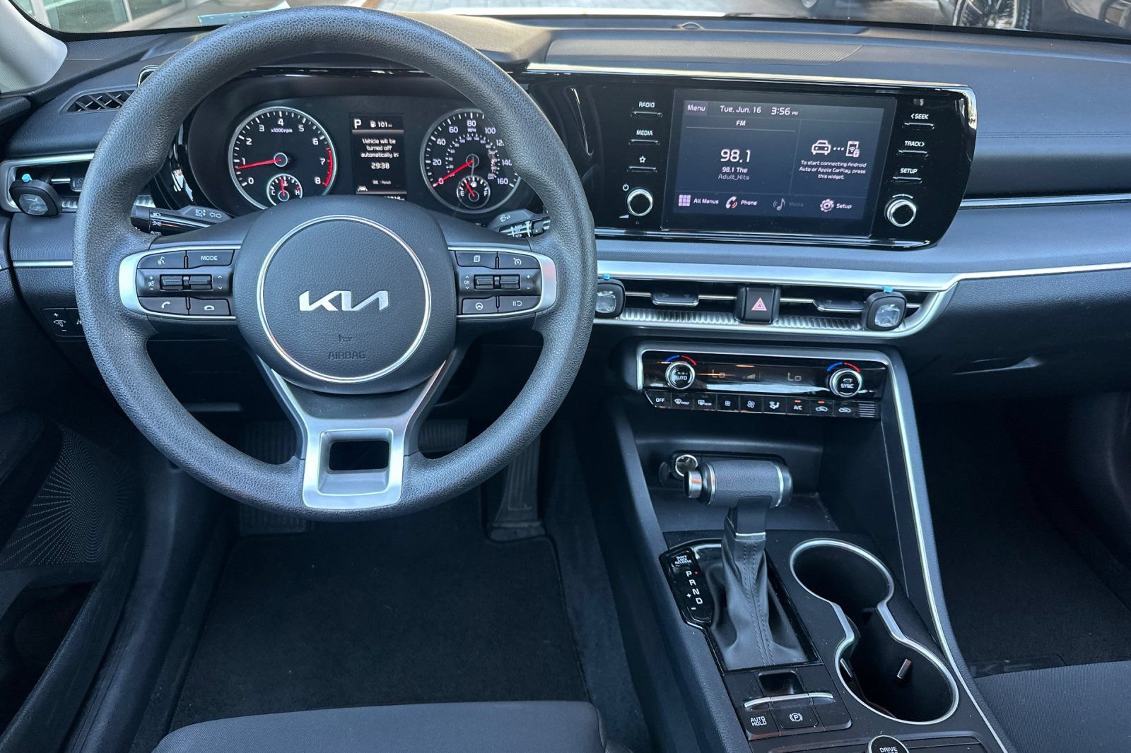 Used 2024 Kia K5 LXS FWD image 17