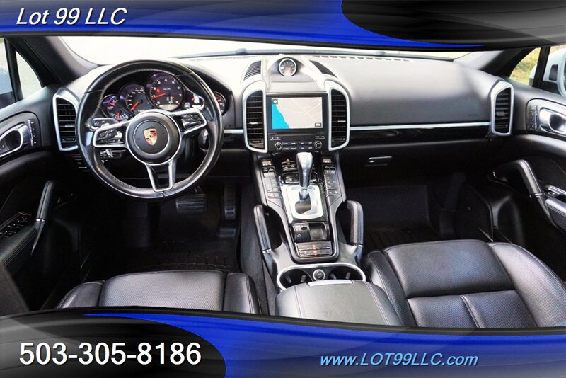 Used 2017 Porsche Cayenne Platinum Edition AWD/4WD image 2