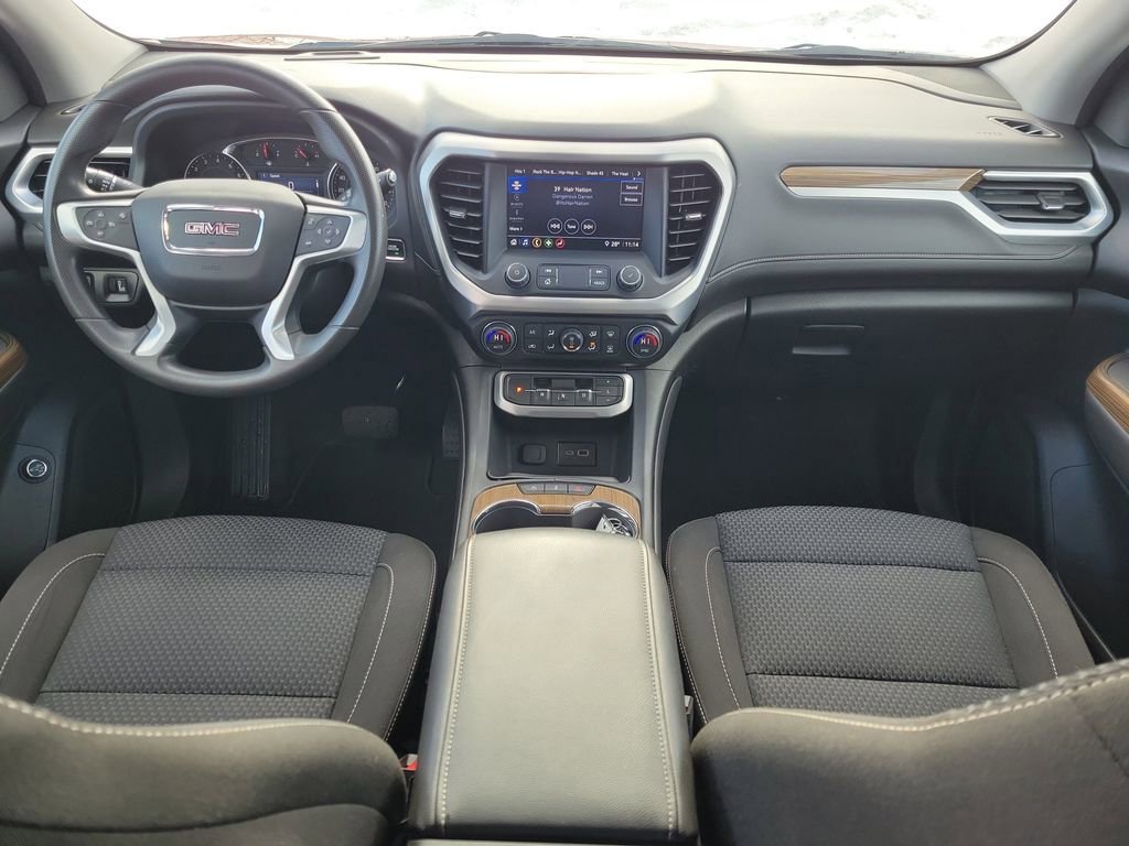 Used 2023 GMC Acadia SLE w/ Driver Convenience Package FWD image 13
