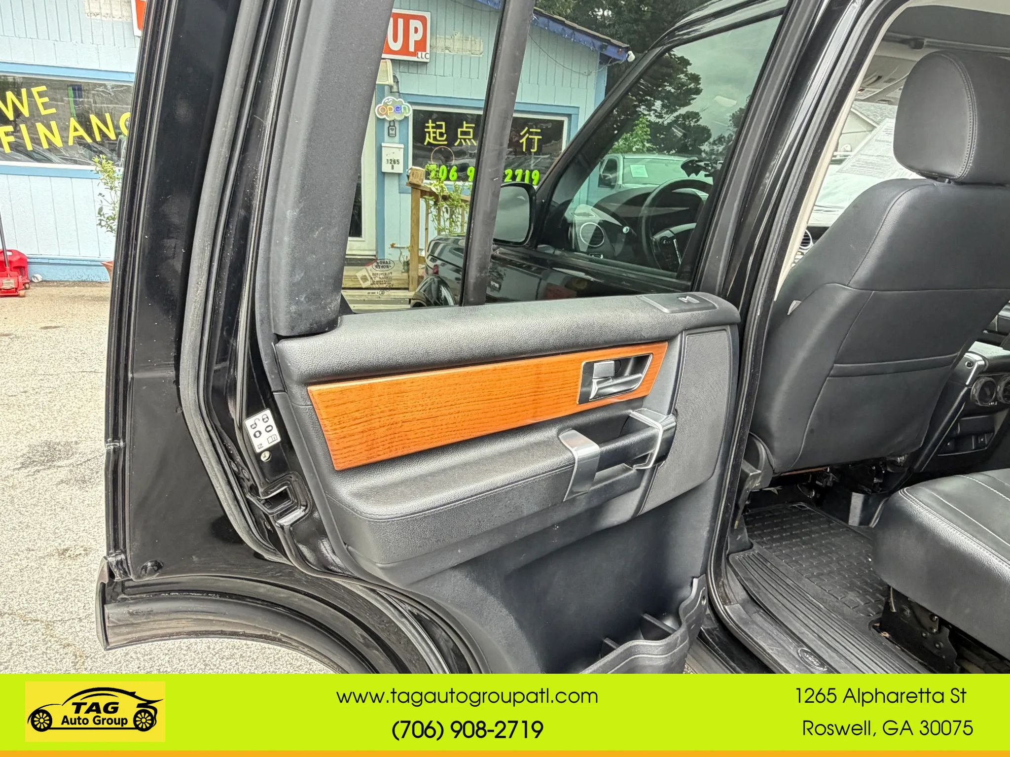 Used 2014 Land Rover LR4 HSE AWD/4WD image 10