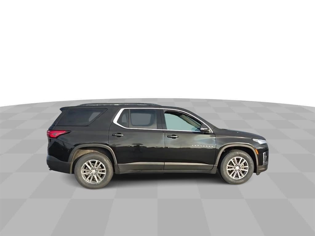 Certified 2023 Chevrolet Traverse LT w/ LPO, Floor Liner Package image 9