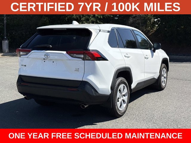 Used 2024 Toyota RAV4 LE AWD/4WD image 2