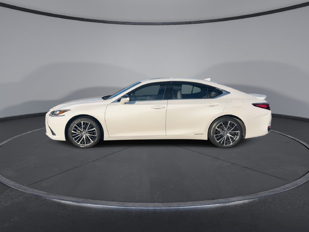 Used 2022 Lexus ES 300h w/ Premium Package FWD image 5