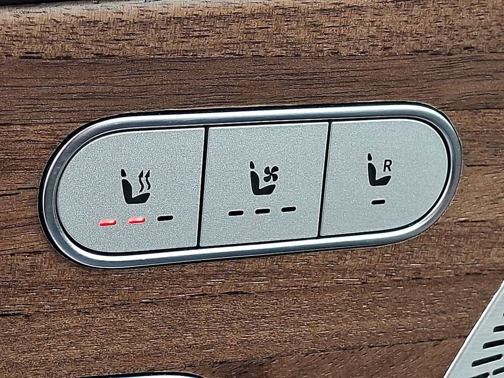 Used 2024 Mercedes-Benz GLE 350 4MATIC image 25