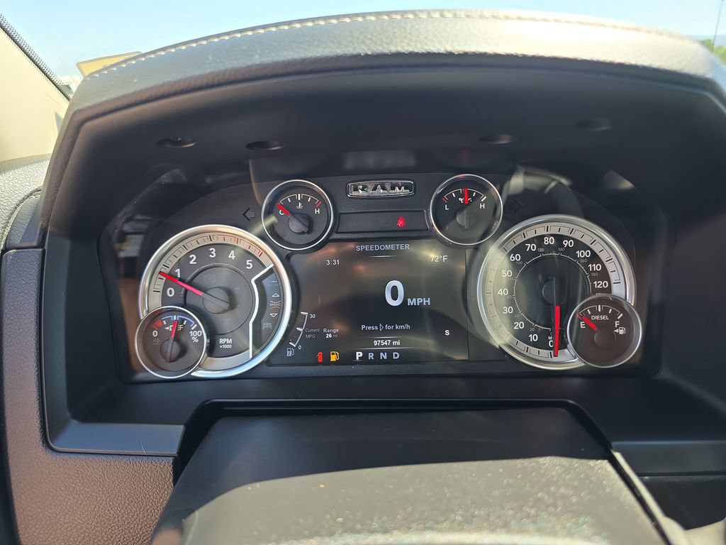 Used 2015 RAM 2500 Laramie w/ Black Appearance Group AWD/4WD image 18