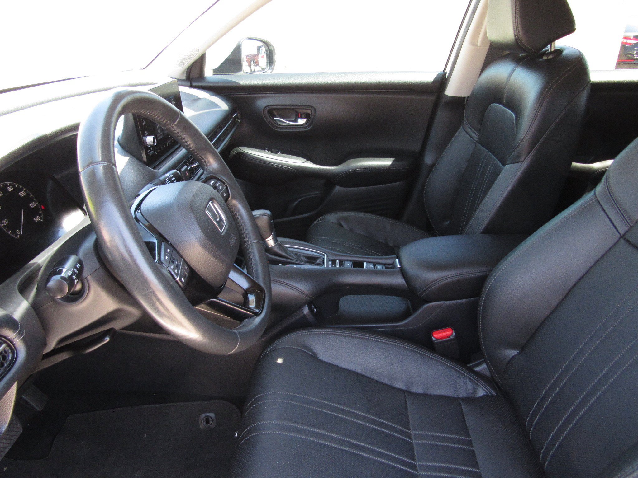 Certified 2024 Honda HR-V EX-L image 15