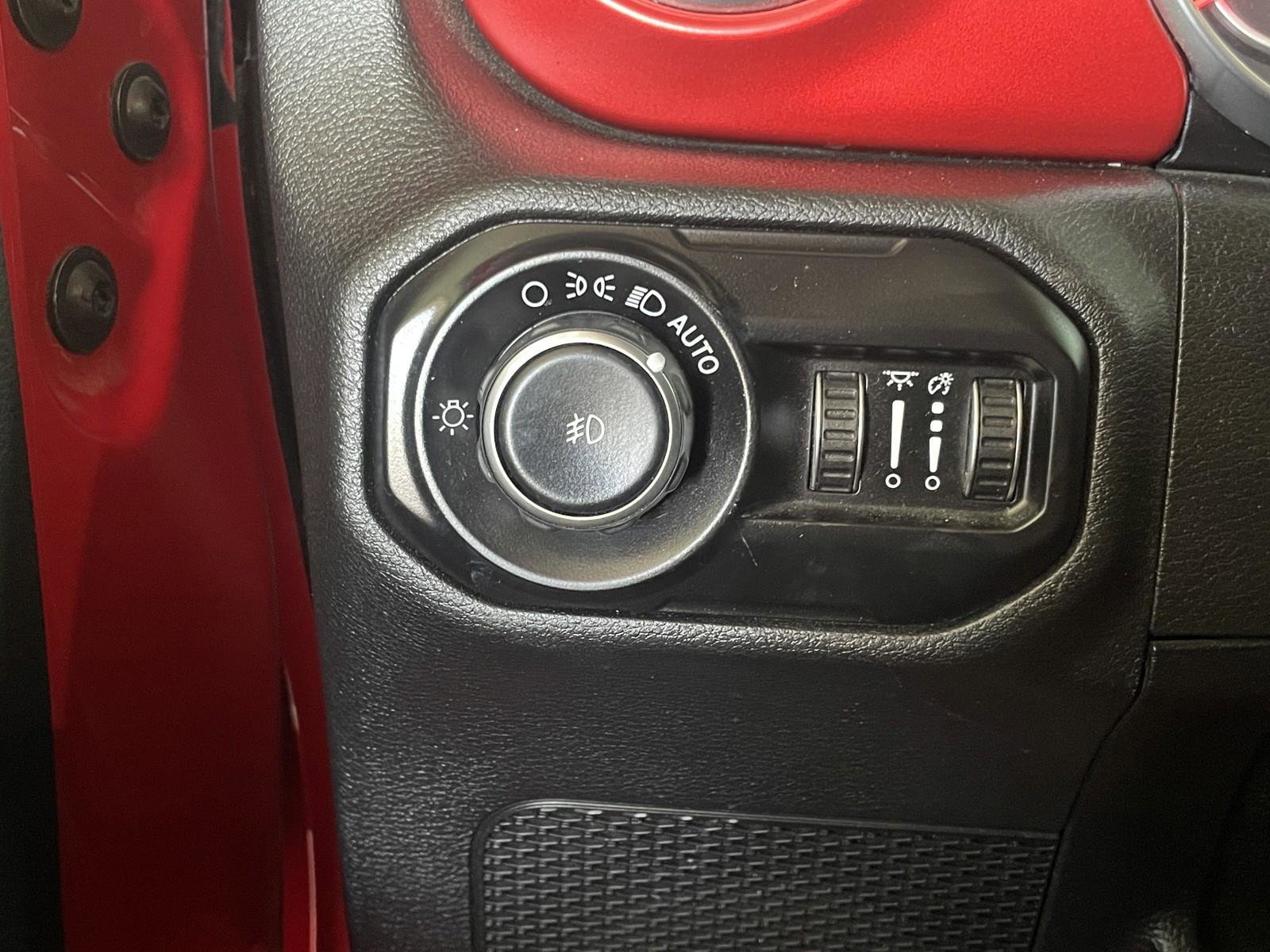 Used 2021 Jeep Wrangler Unlimited Rubicon image 20