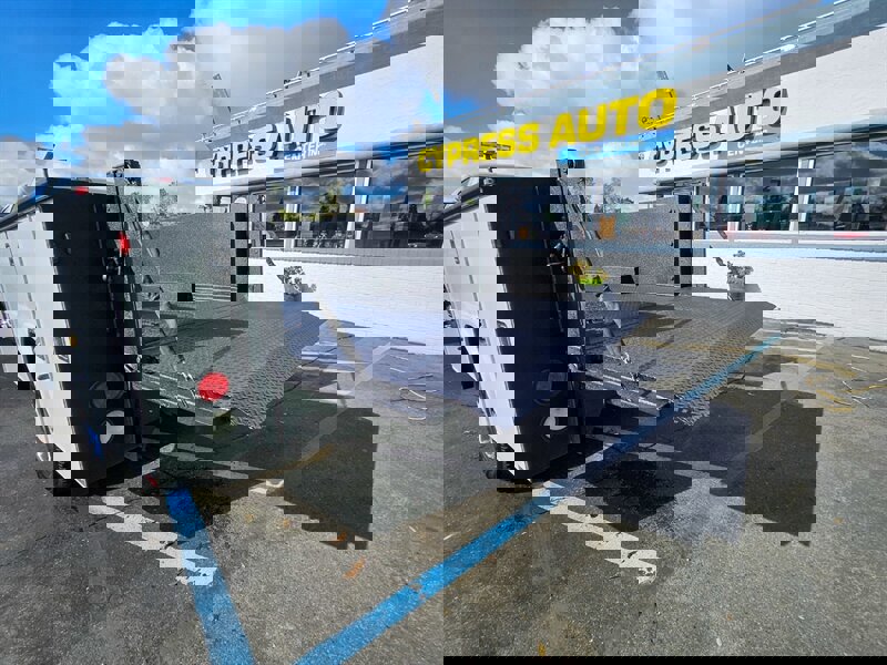 Used 2011 Ford F350 XL image 8