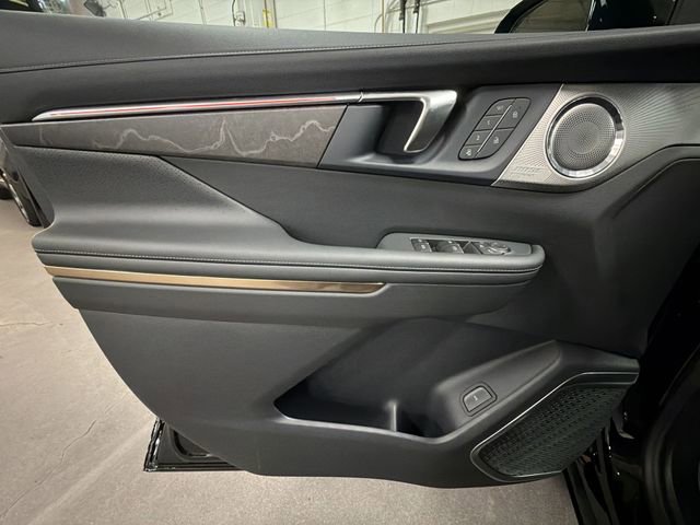 New 2026 Buick Enclave Avenir w/ Super Cruise Package image 52