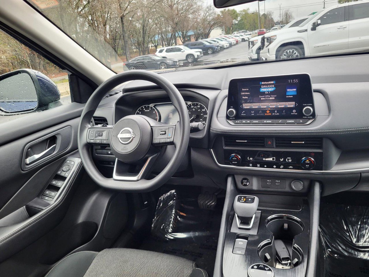 Used 2024 Nissan Rogue SV image 16