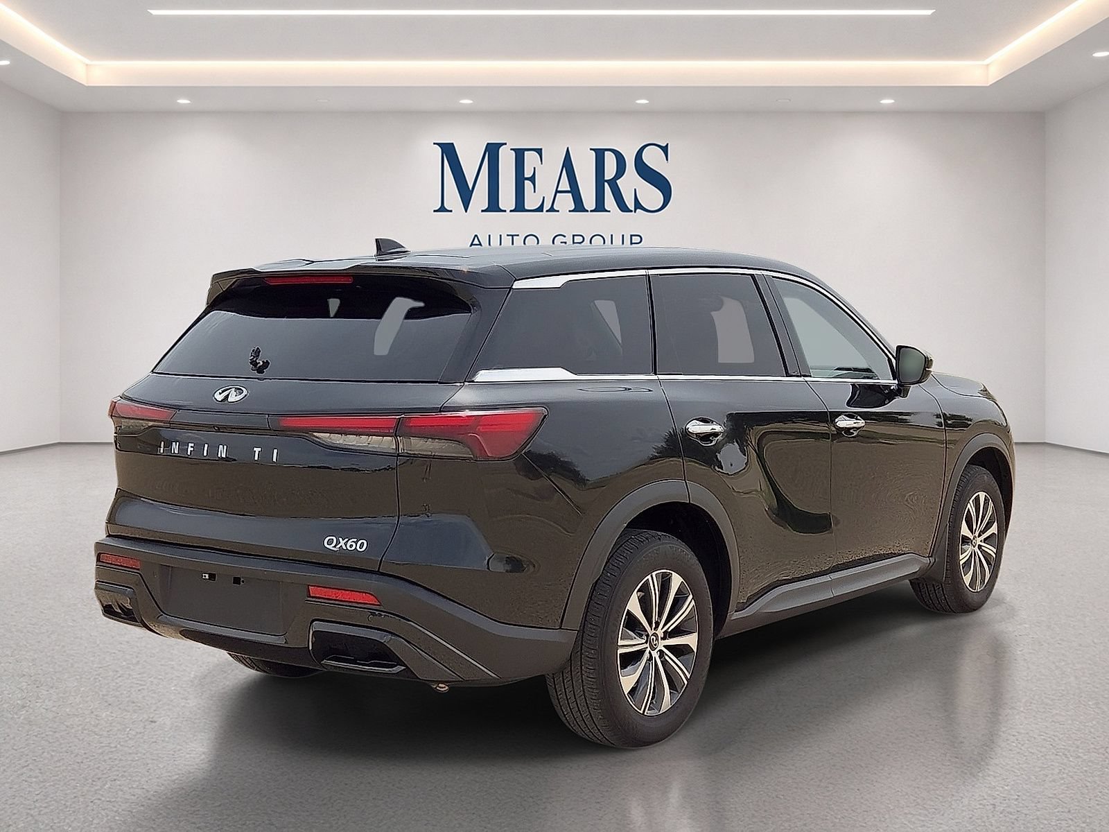 Used 2025 INFINITI QX60 Pure FWD image 5