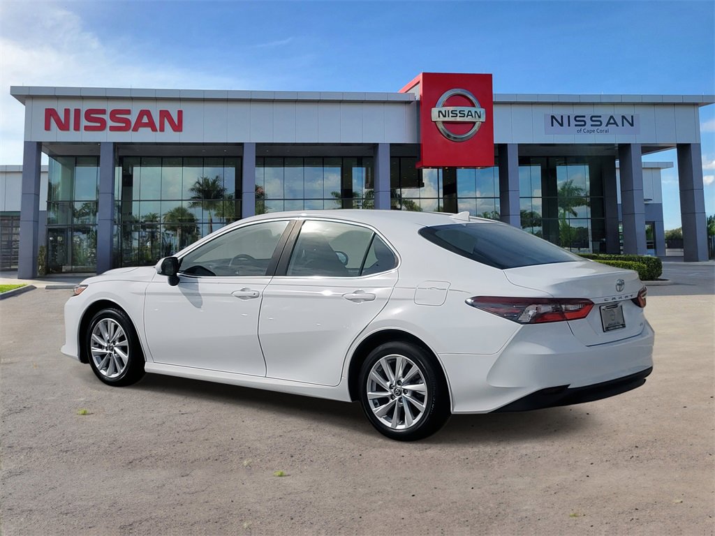 Used 2023 Toyota Camry LE image 8