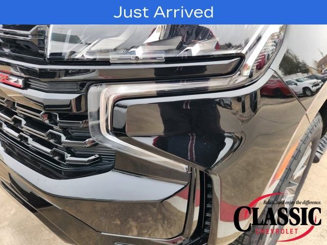 Used 2024 Chevrolet Tahoe Z71 w/ Luxury Package image 13