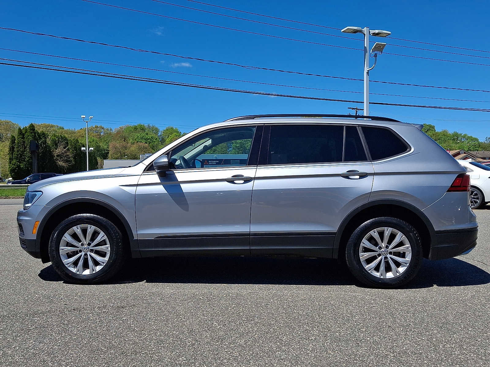 Used 2020 Volkswagen Tiguan S FWD image 6
