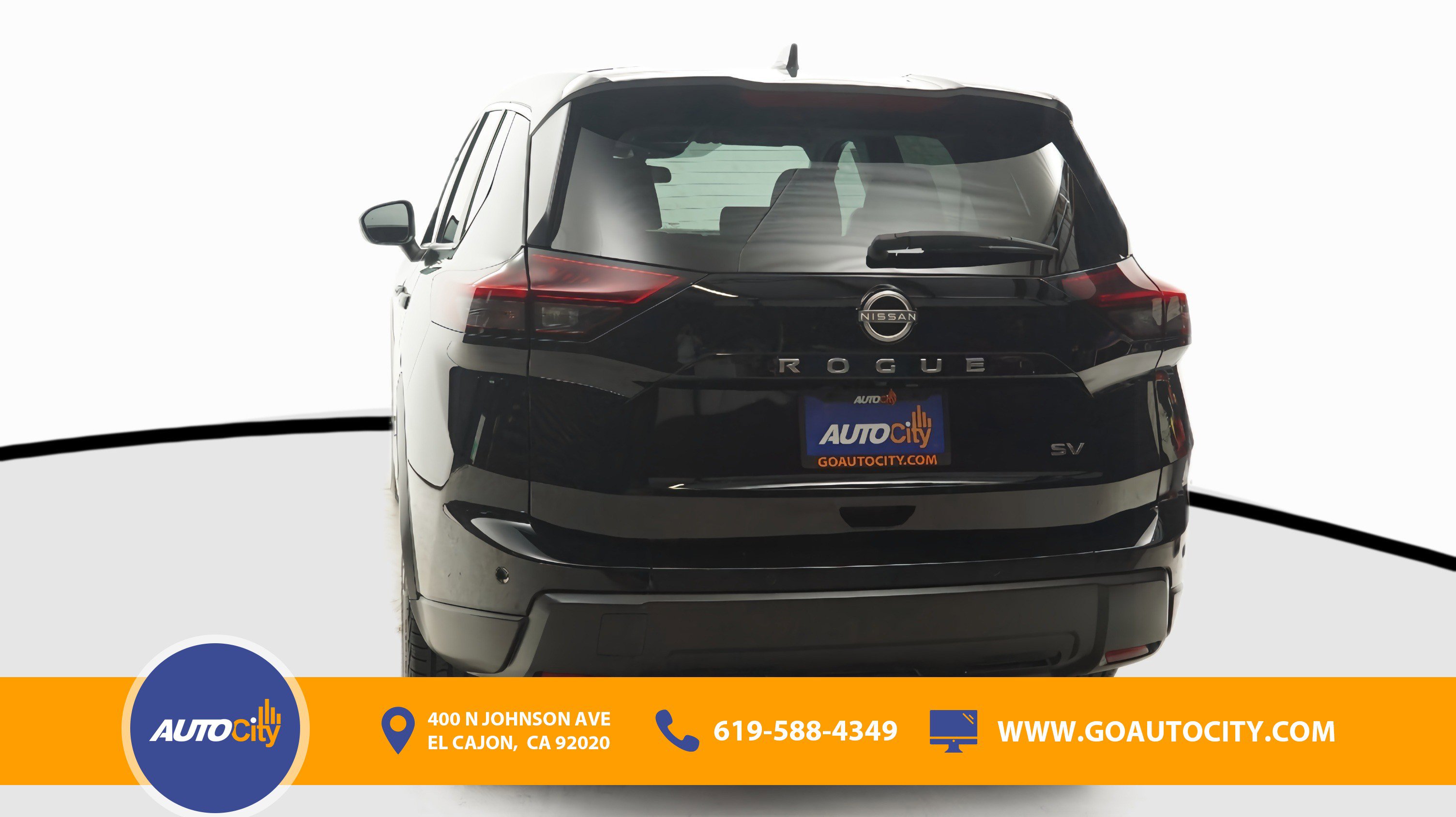 Used 2024 Nissan Rogue SV image 14