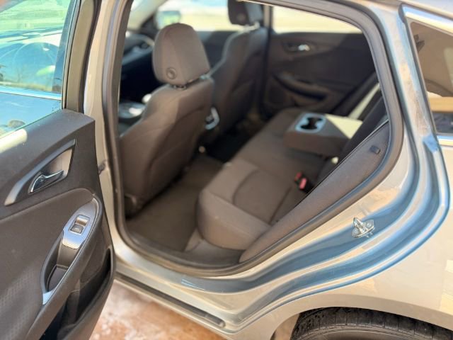 Used 2023 Chevrolet Malibu LT image 12