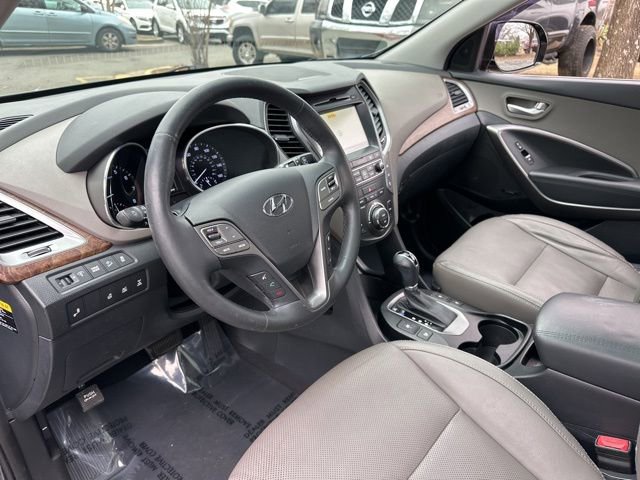 Used 2017 Hyundai Santa Fe Limited image 15