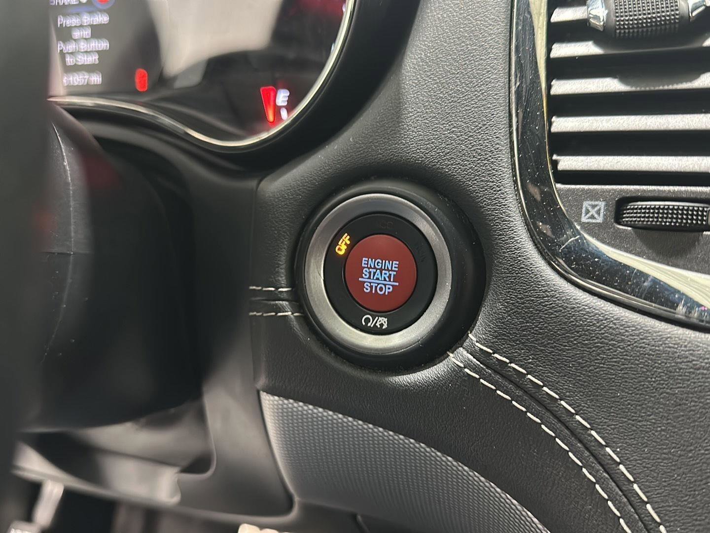 Used 2018 Dodge Durango SRT w/ SRT Interior Appearance Group image 16