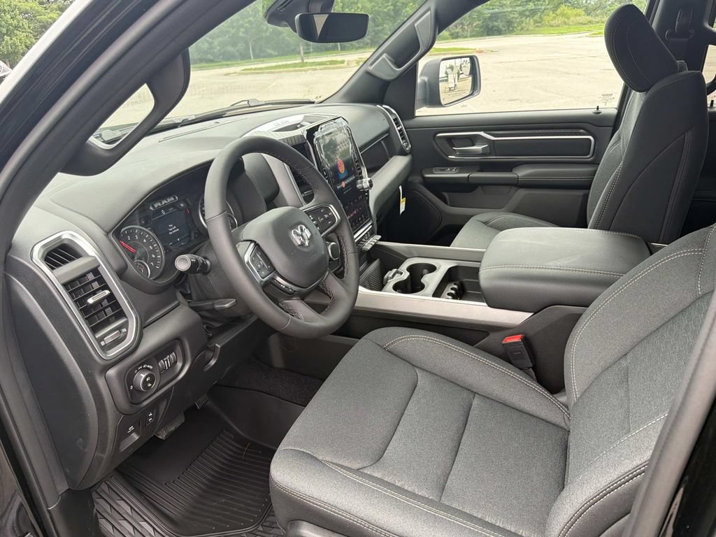 New 2026 RAM 1500 Big Horn AWD/4WD image 3