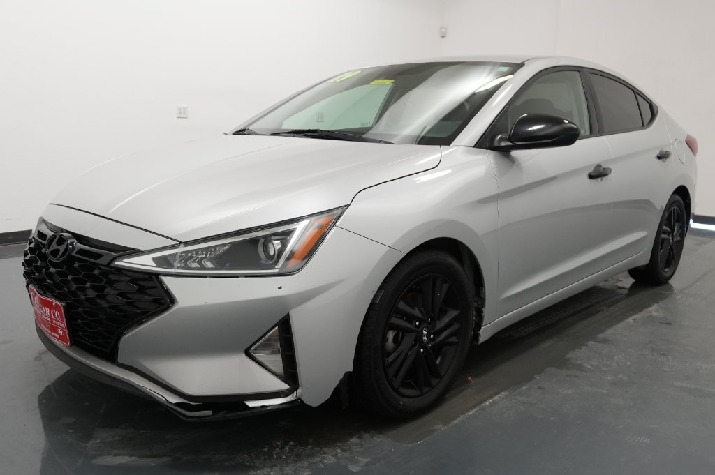 Used 2019 Hyundai Elantra SEL w/ Cargo Package FWD image 10