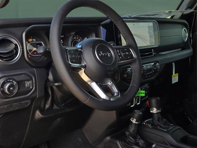 New 2026 Jeep Wrangler Unlimited Sahara AWD/4WD image 16