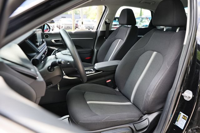 Used 2023 Hyundai Sonata SE FWD image 20