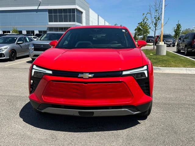 Used 2024 Chevrolet Blazer EV LT AWD/4WD image 2