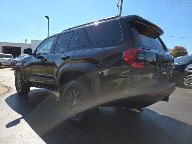 Used 2026 Toyota 4Runner SR5 AWD/4WD image 5