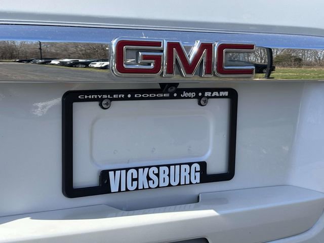 Used 2018 GMC Yukon Denali w/ Open Road Package AWD/4WD image 44