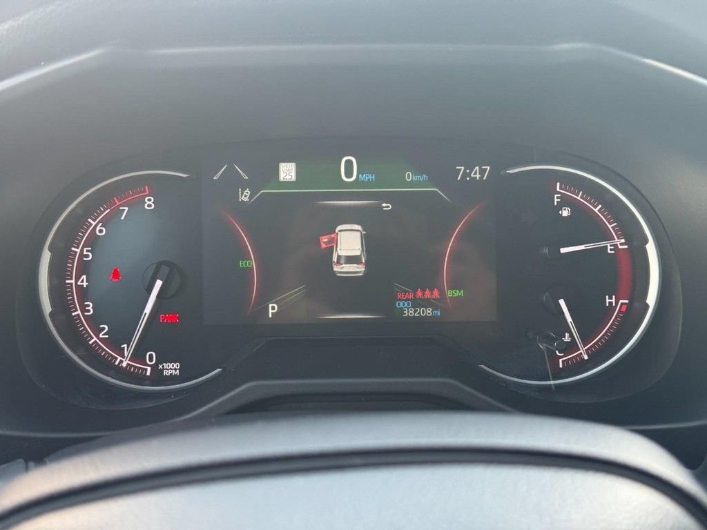 Certified 2025 Toyota RAV4 XLE AWD/4WD image 27
