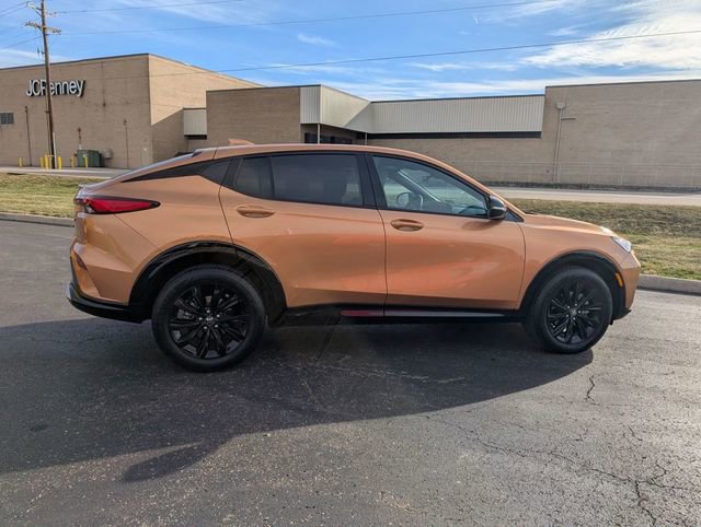 Used 2024 Buick Envista Sport Touring w/ Convenience I Package image 9