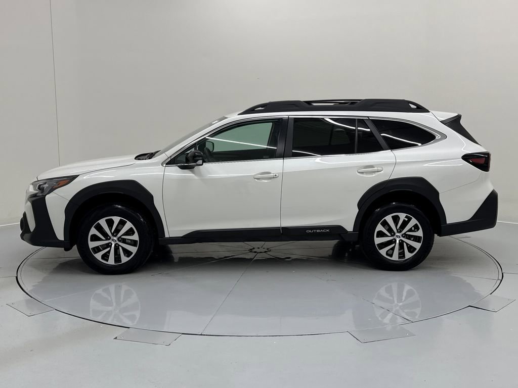 Certified 2023 Subaru Outback Premium image 2