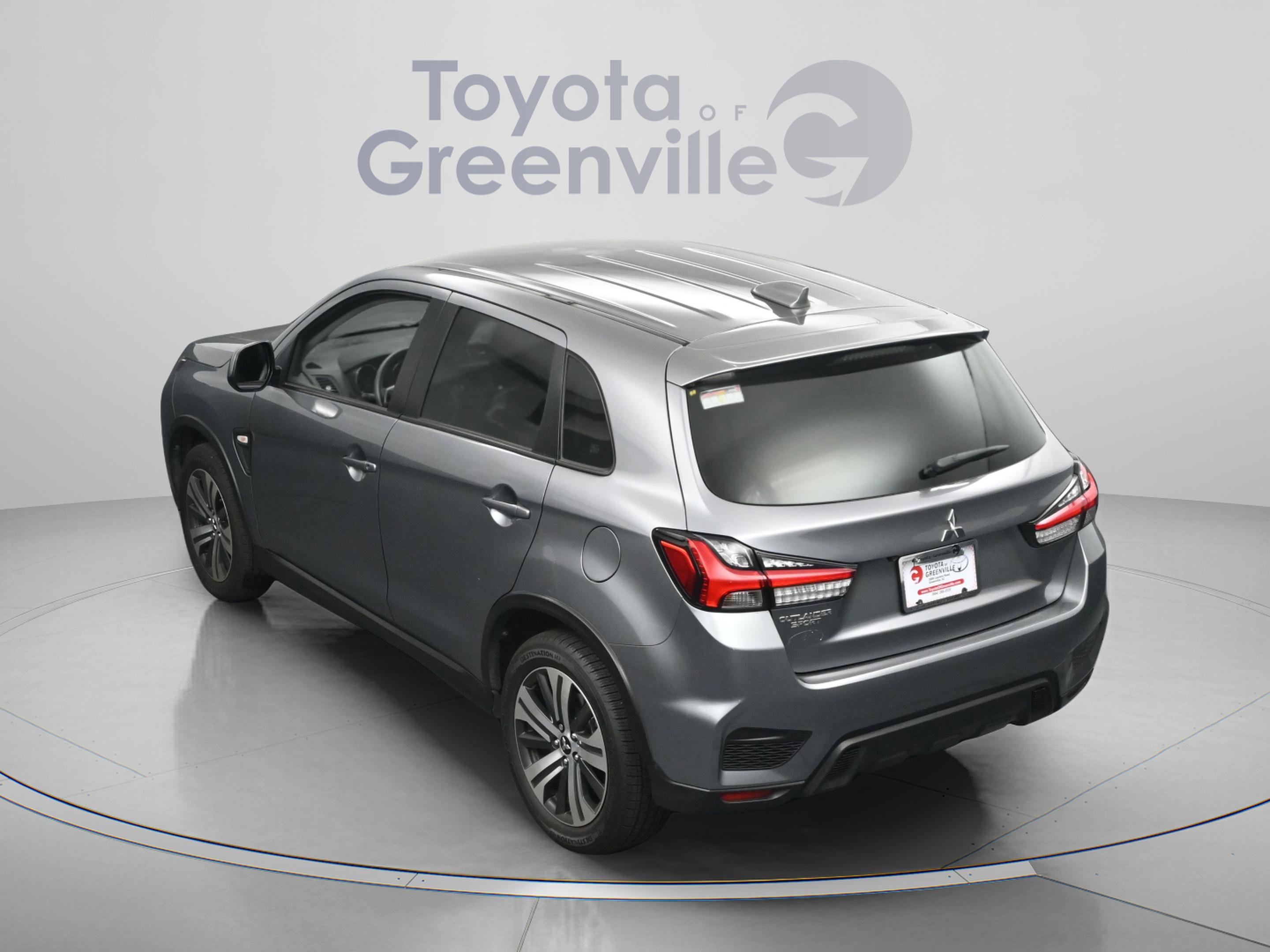 Used 2022 Mitsubishi Outlander Sport ES FWD image 9