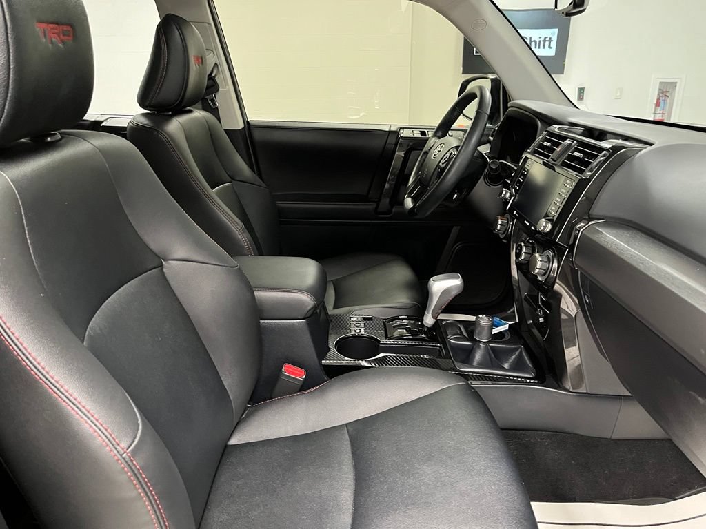 Used 2024 Toyota 4Runner TRD Off-Road Premium w/ Moonroof Package AWD/4WD image 59