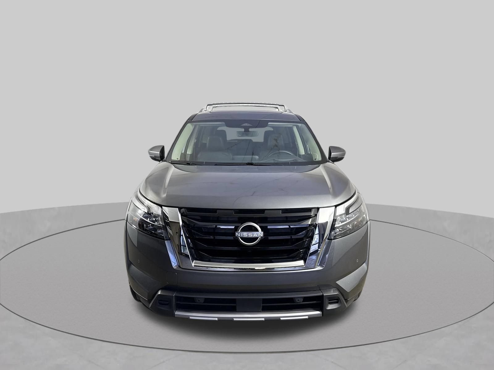 Certified 2025 Nissan Pathfinder Platinum w/ Cargo Package AWD/4WD image 28