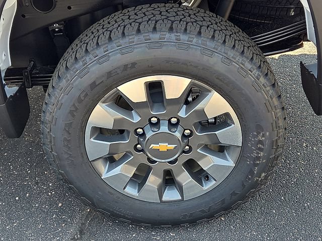 New 2026 Chevrolet Silverado 2500 Custom w/ Custom Convenience Package AWD/4WD image 7