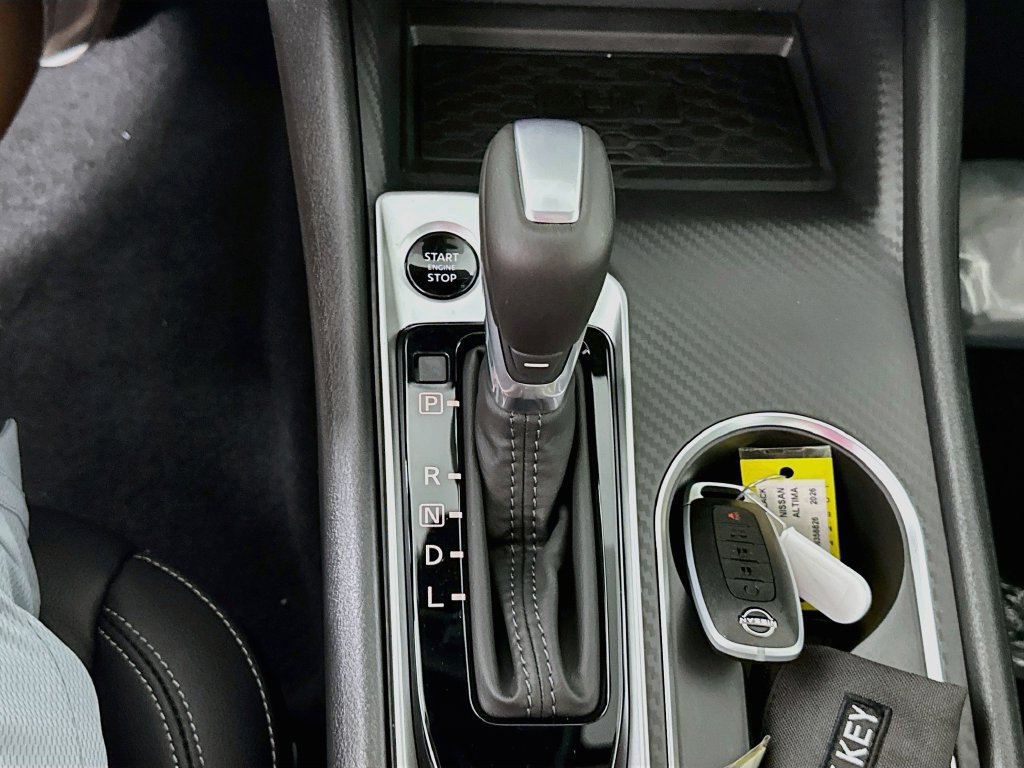 New 2026 Nissan Altima 2.5 SV w/ SV Premium Package FWD image 22