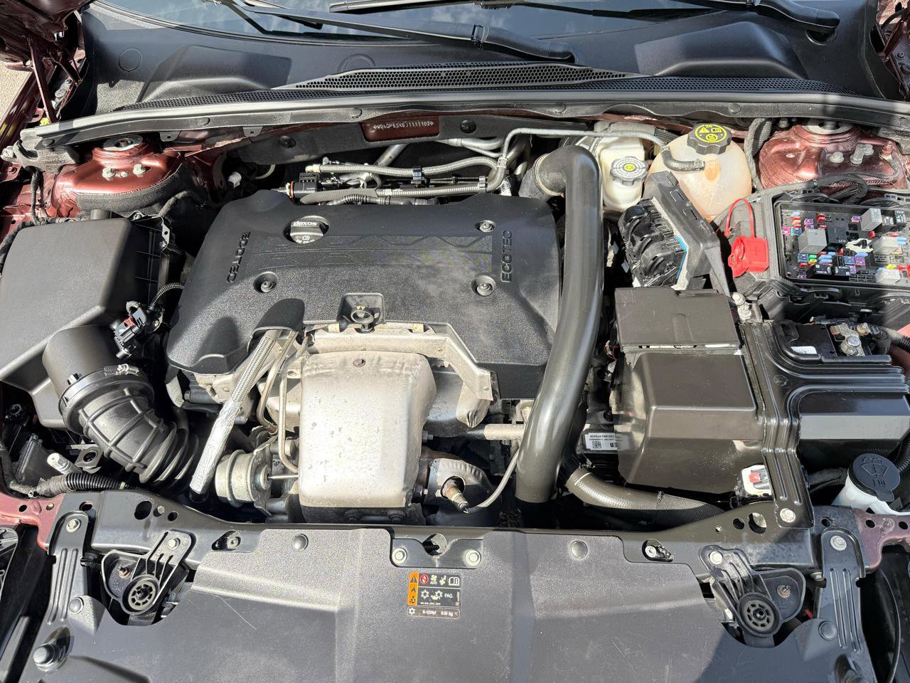 Used 2018 Buick Regal Essence w/ Driver Confidence Package #1 image 30