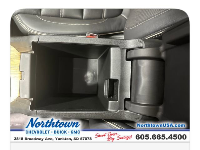 Used 2017 GMC Acadia Denali w/ Technology Package image 27