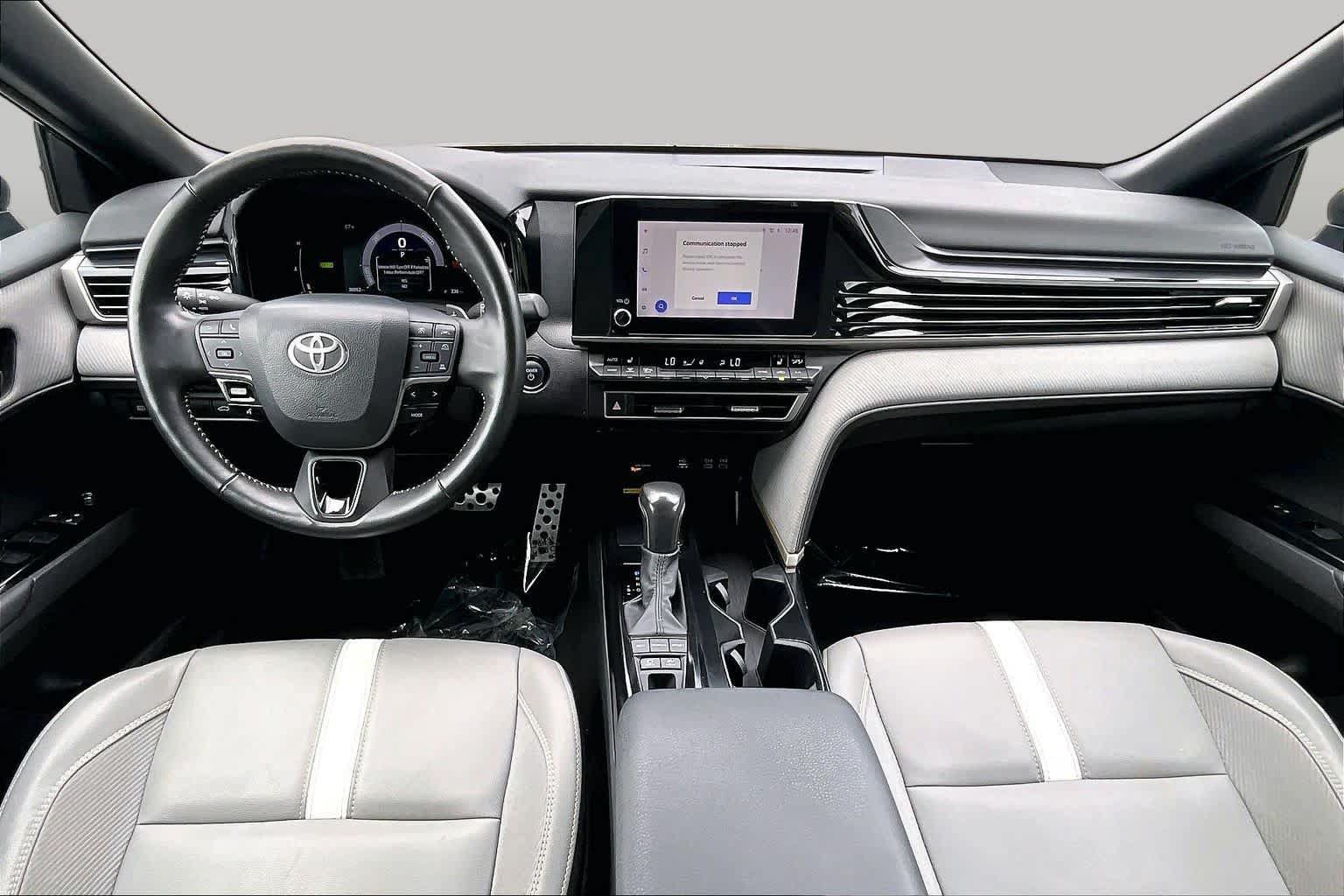 Used 2025 Toyota Camry SE w/ Convenience Package AWD/4WD image 16