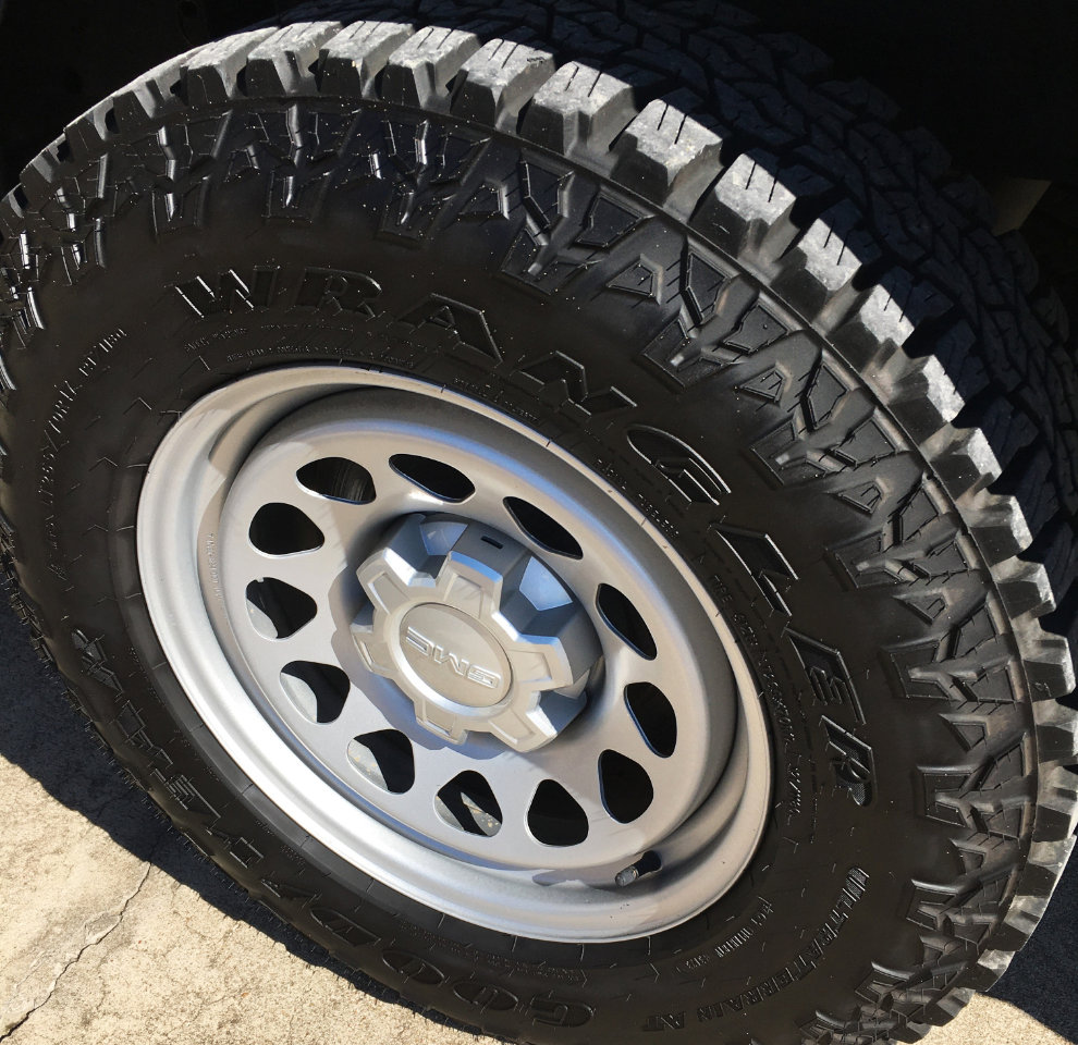 Used 2020 GMC Sierra 1500 4x4 Regular Cab w/ Sierra Value Package image 21