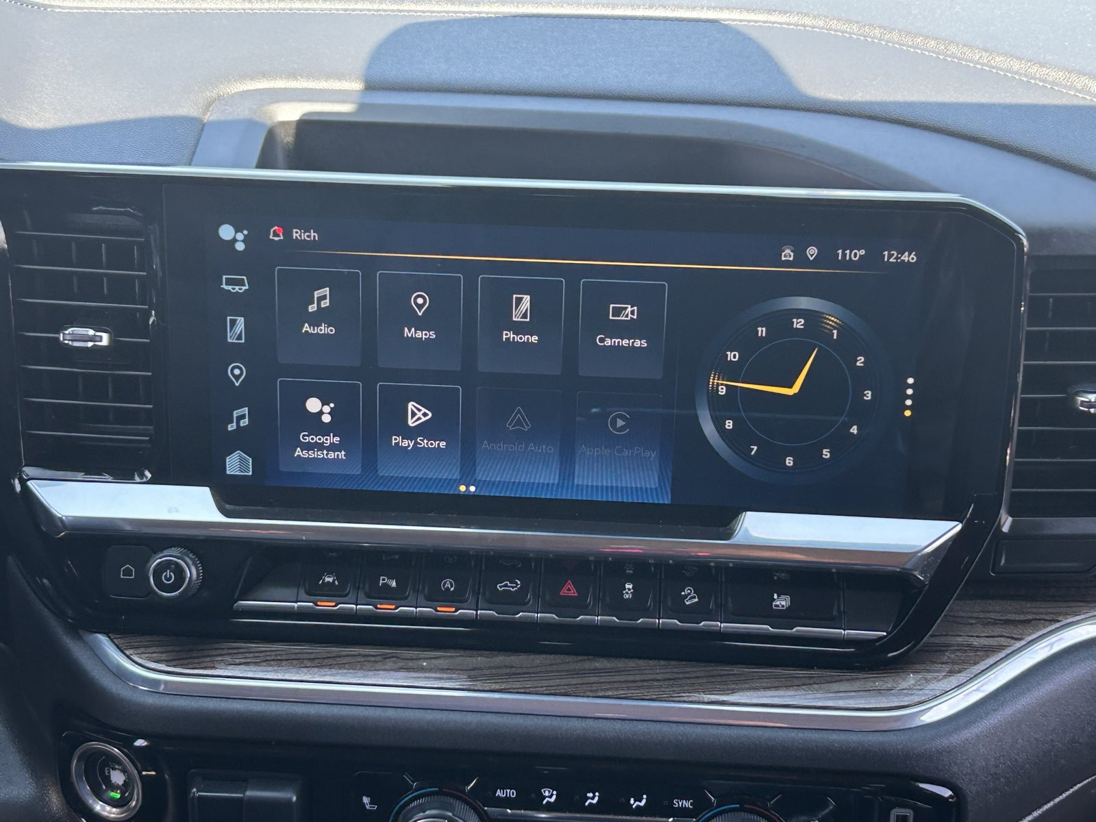 Certified 2024 Chevrolet Silverado 1500 LT Trail Boss w/ Convenience Package II AWD/4WD image 19