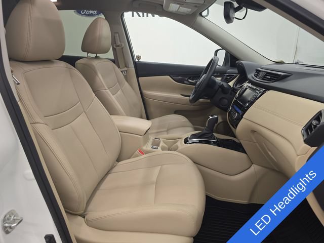 Used 2019 Nissan Rogue SL w/ Premium Package FWD image 9